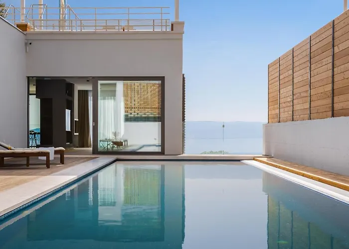 Bura Marusici (Split-Dalmatia)